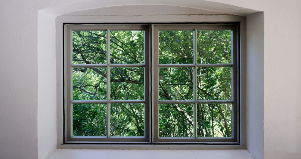 How to Choose the Right Impact Window Glass Type