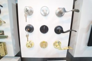 Simple Door Lock and Handle